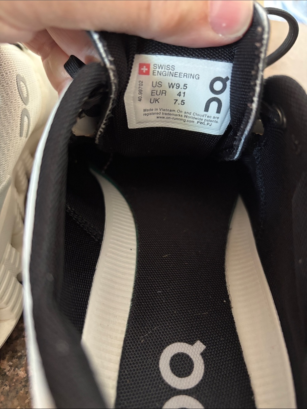 On Running Ladies White Black Performance Sneakers-9.5 - Picture 5 of 9